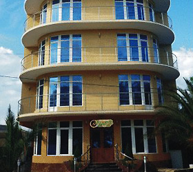 Hotel Kavkaz *** in Adler