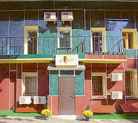 Hotel Yellow Unlimited *** in Charkow