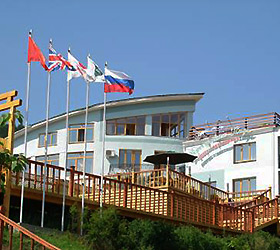 Hotel Krestovaya Pad *** in Listvyanka