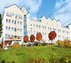 Hotel Na Semi Kholmakh *** in Khanty-Mansiysk