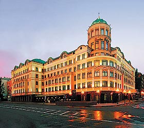 Hotel Donbass Palace ****+ in Donetsk