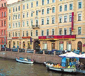 Hotel By the Hermitage (ehemals Rinaldi by the Hermitage) ** in Sankt Petersburg