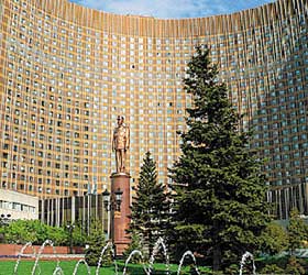 Hotel Cosmos ****- in Moskau
