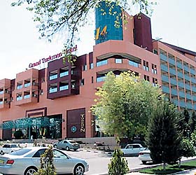 Hotel Grand Turkmen ****- in Aschgabat