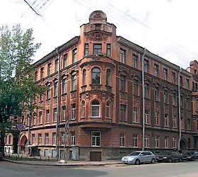 Hotel Rinaldi Olympia ** in Sankt Petersburg